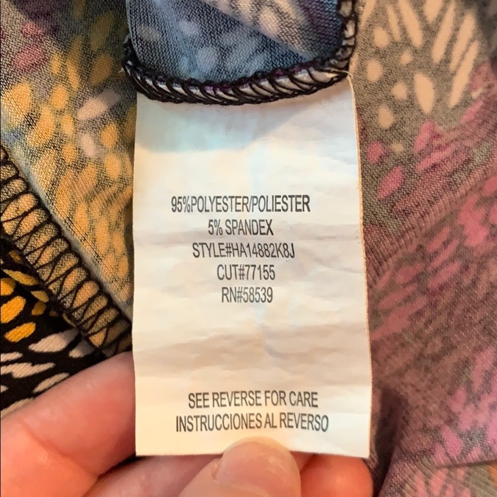Speechless Lacy Tank with Colorful Print - Picture 4 of 5